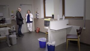 Heroin az életmentés szolgálatában: látogatás a bergeni HABIB heroinasszisztált kezelési programban